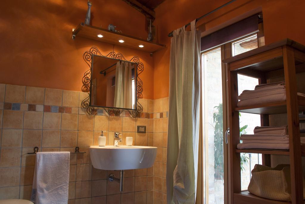 Holiday Home Ca' Del Cinema Mombercelli Quarto foto